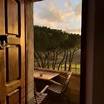 Cozzano Farm stay
