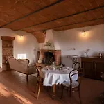 Cozzano Farm stay