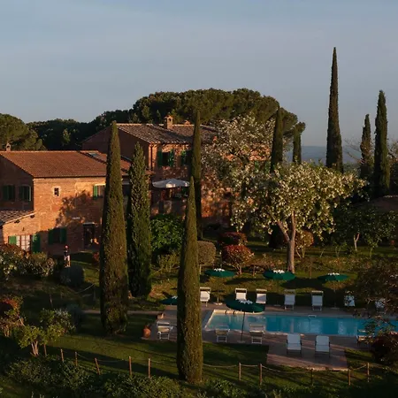 Cozzano Agroturismo *
